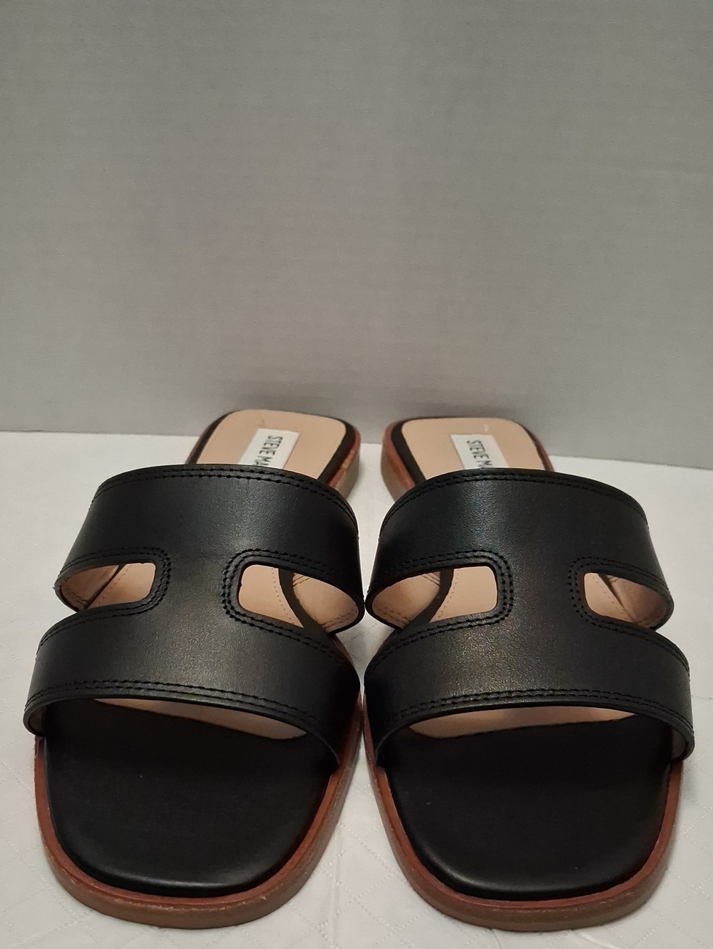 Steve Madden Hazel Size 9 Women's Black Leather Upper Double-Strap Slide/sandals - Picture 1 of 17